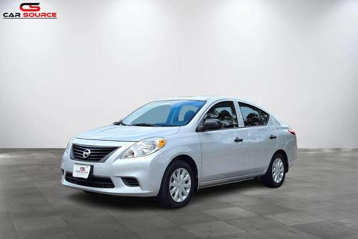 2014 Nissan Versa 1.6 S+