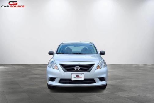 2014 Nissan Versa 1.6 S+