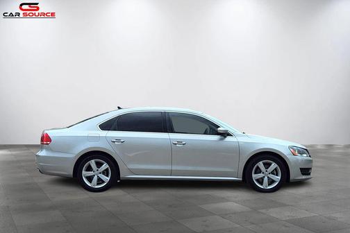 2014 Volkswagen Passat 1.8T S