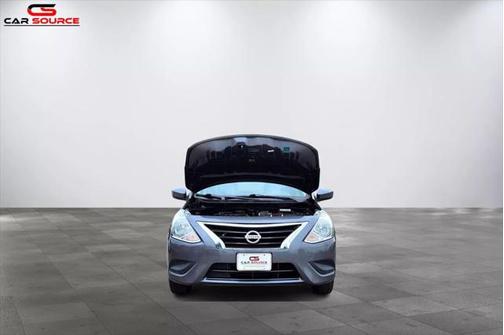 2019 Nissan Versa 1.6 S+