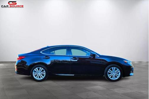 2015 Lexus ES 350 Crafted Line