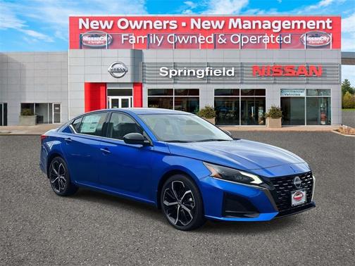 2025 Nissan Altima SR