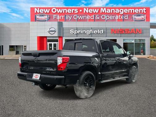 2019 Nissan Titan SV