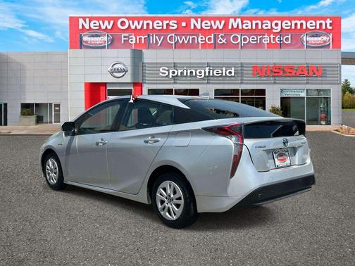 Classic Silver Metallic 2018 Toyota Prius One