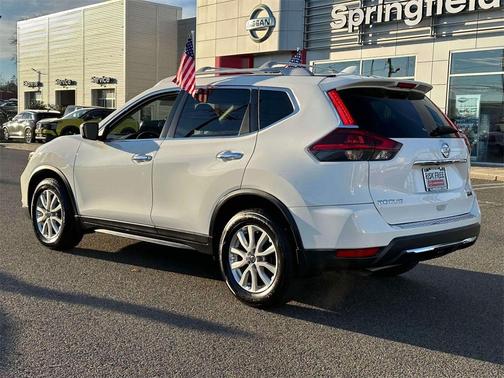 2019 Nissan Rogue S