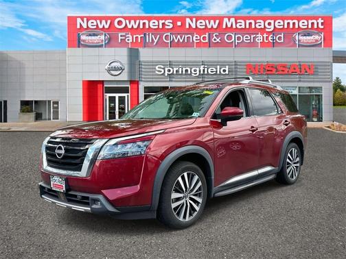 2022 Nissan Pathfinder Platinum