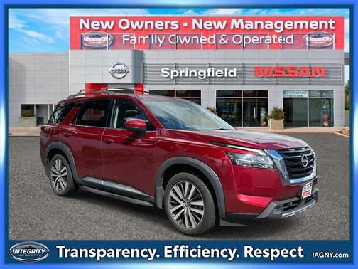 2022 Nissan Pathfinder Platinum