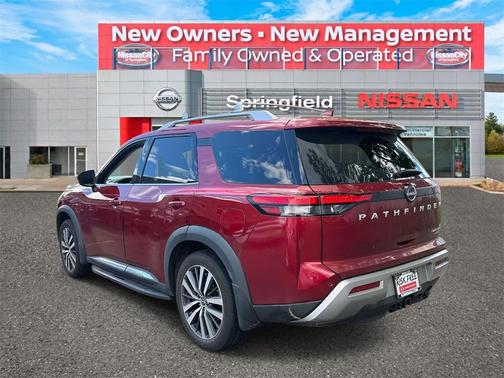 2022 Nissan Pathfinder Platinum