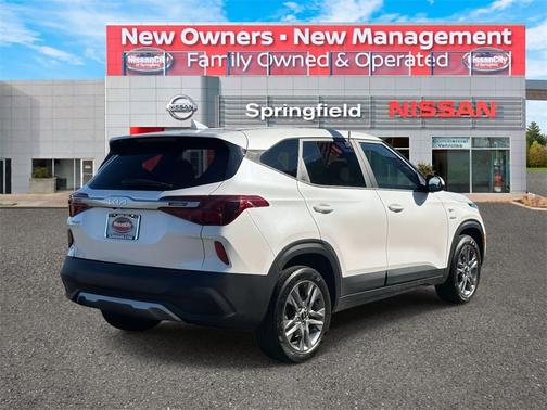 2023 Kia Seltos LX