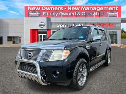 Super Black Metallic 2008 Nissan Pathfinder LE