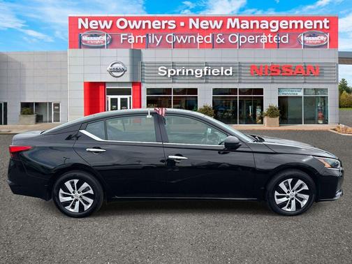 Black 2025 Nissan Altima S