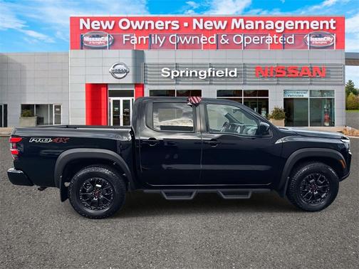 2022 Nissan Frontier PRO-4X