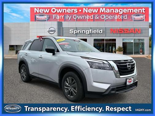 2024 Nissan Pathfinder S