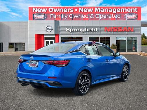 2025 Nissan Sentra SR