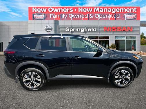 2022 Nissan Rogue SV