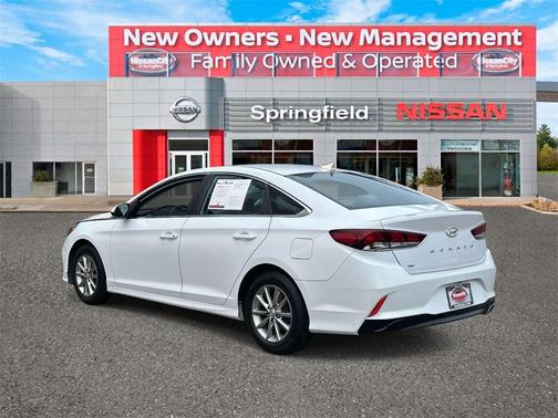 2018 Hyundai SONATA SE