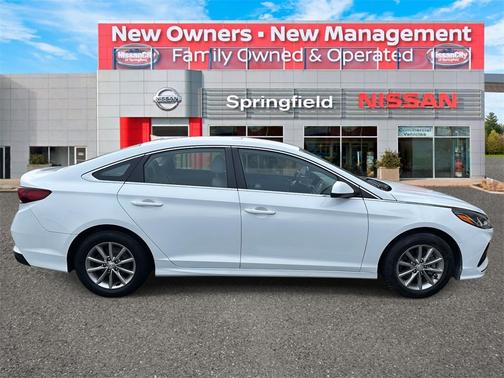 2018 Hyundai SONATA SE