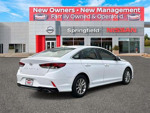 2018 Hyundai SONATA SE
