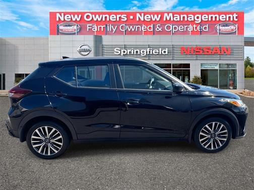 2023 Nissan Kicks SV