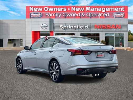 2020 Nissan Altima 2.5 SR