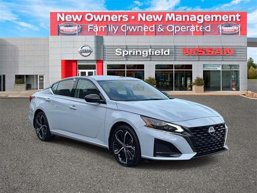 2024 Nissan Altima 2.5 SR