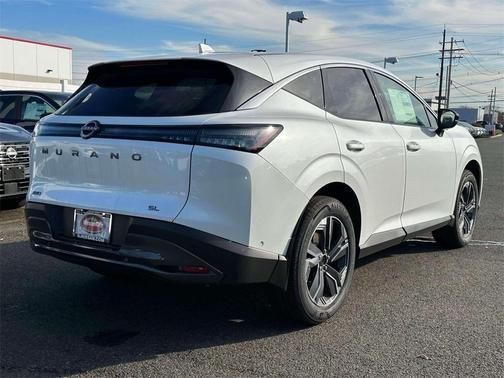 2025 Nissan Murano SL