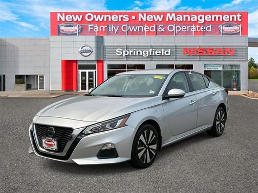 2022 Nissan Altima 2.5 SV