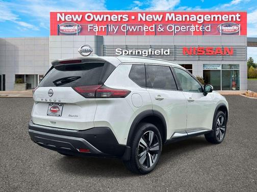 White 2023 Nissan Rogue SL