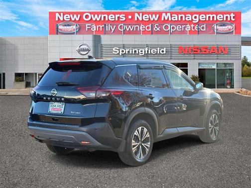 2021 Nissan Rogue SV