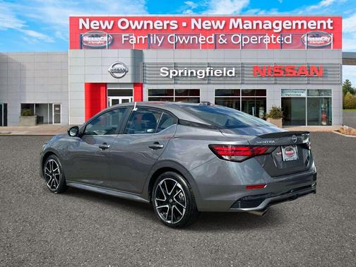 Gun Metallic 2024 Nissan Sentra SR