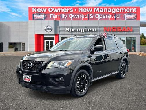 2019 Nissan Pathfinder SV