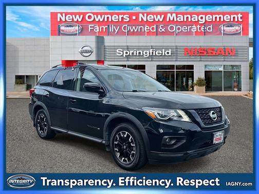 2019 Nissan Pathfinder SV