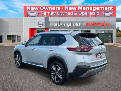 2021 Nissan Rogue SL