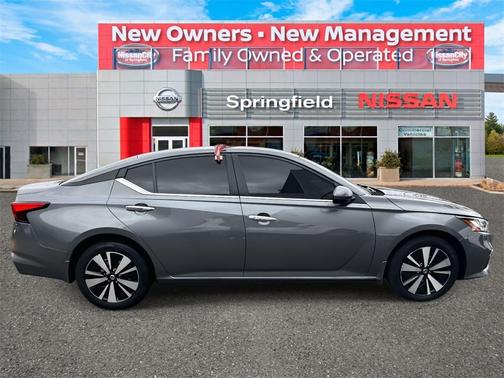 2021 Nissan Altima 2.5 SV