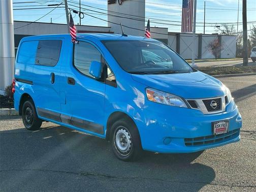 2021 Nissan NV200 SV