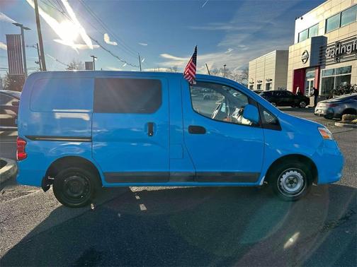 2021 Nissan NV200 SV