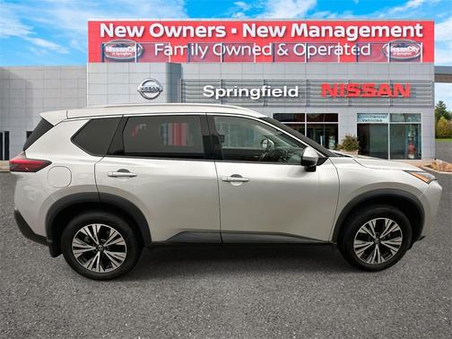 2021 Nissan Rogue SV