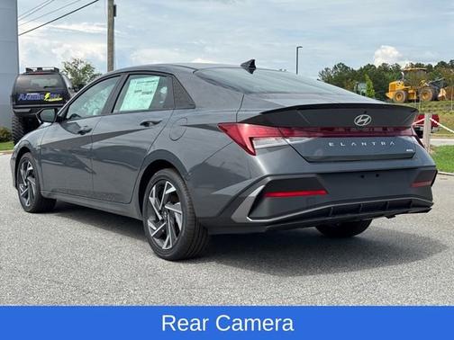 2025 Hyundai ELANTRA HEV SEL Sport