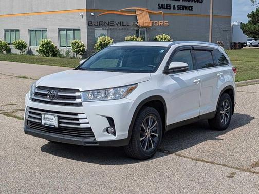 Blizzard Pearl 2019 Toyota Highlander XLE