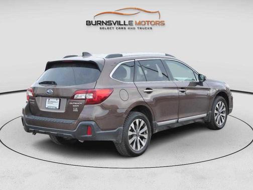 Cinnamon Brown Pearl 2019 Subaru Outback 3.6R Touring