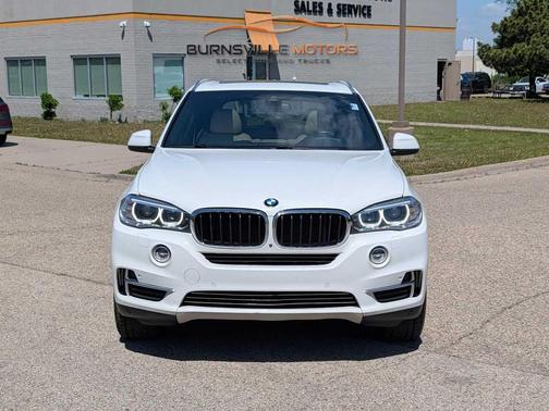 White 2017 BMW X5 xDrive35i