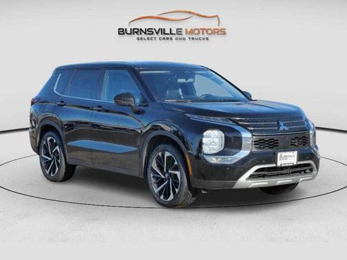 2022 Mitsubishi Outlander SE