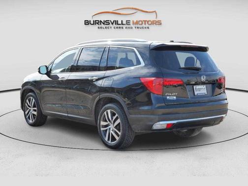 Crystal Black Pearl 2018 Honda Pilot Touring