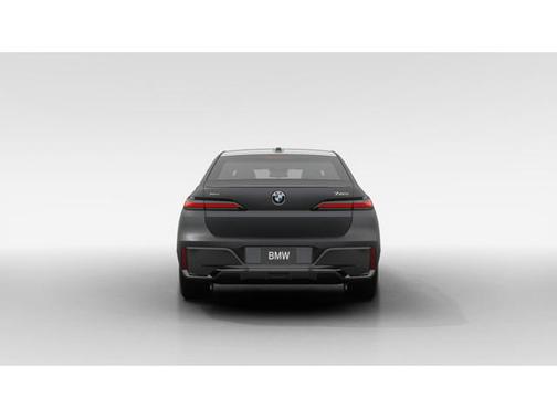 2025 BMW 760 i xDrive