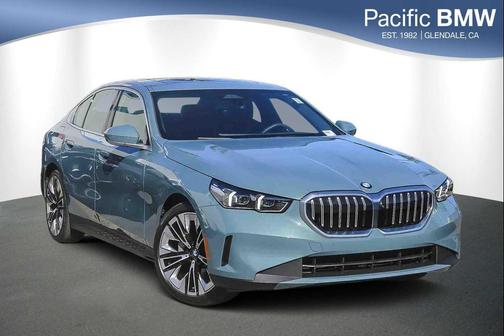 2025 BMW 530 i