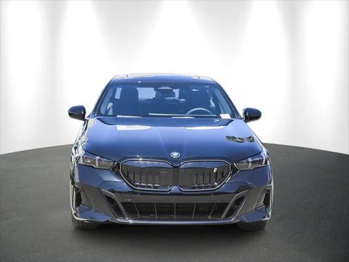 2025 BMW i5 eDrive40
