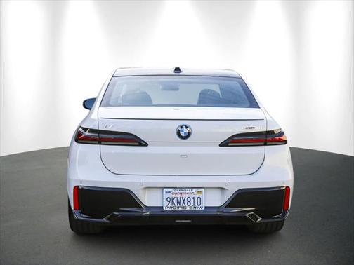 2024 BMW i7 eDrive50