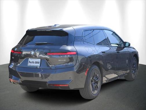 2026 BMW iX xDrive45