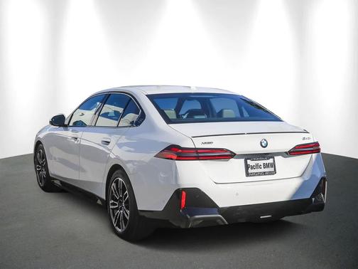 2024 BMW 540 xDrive