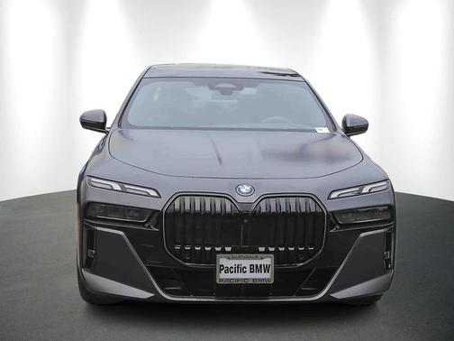 2025 BMW i7 eDrive50